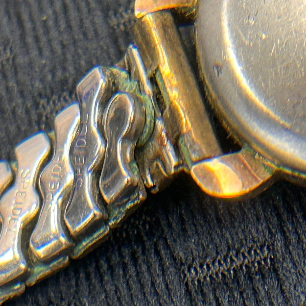 Benrus Vintage Mechanical Watch Black Dial Gold Tone Speidel Band Parts Repair‎